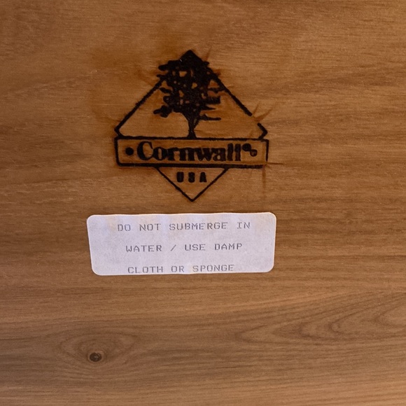 Cornwall’s Wooden Charcuterie Board with Dip Bowl - Picture 7 of 15